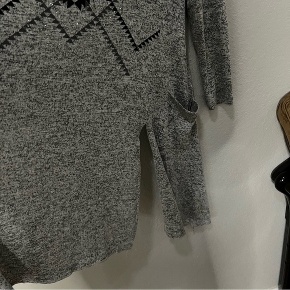 GRAY Southwestern Tex Mex themed cardigan duster sweater can be worn 2 ways, M. - Picture 14 of 15